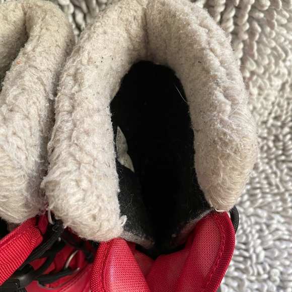 Sorel kids boots size 1 - Picture 4 of 8